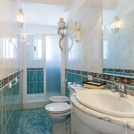Penthouse In The City Center Кальяо-Сальвахе